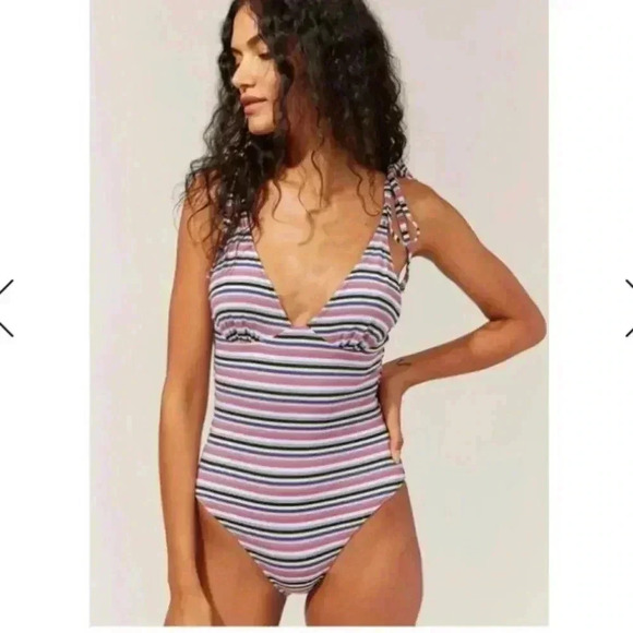 NIP Solid and Striped Olympia One Piece Swimsuit Stripe M - Picture 4 of 6